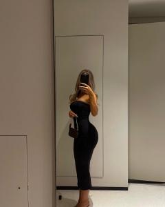 Chica busca chico en Madrid: Chica busca chico