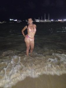 641520850: Chica busca chico en Barcelona
