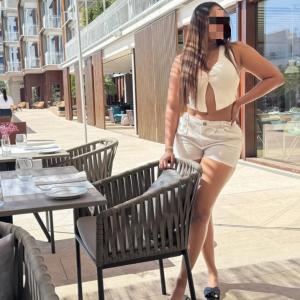 613332587: Chica busca chico en Murcia