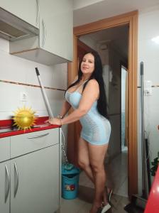 631421036: Chica busca chico en Alicante