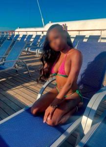 631531041: Chica busca chico en Navarra