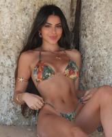 697670408: Chica busca chico en Madrid