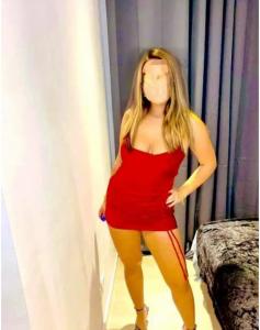 642746560: Chica busca chico en León