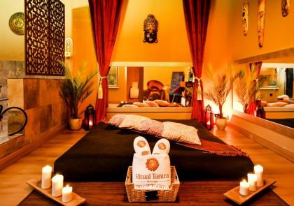 625337102: Chica busca chico en Barcelona