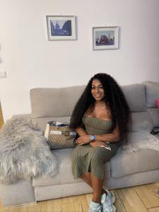 607409866: Transexual en Alicante