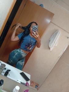 674832819: Chica busca chico en Tarragona