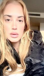 Chica busca chico en Ibiza: Chica busca chico