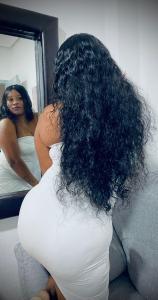 604128180: Chica busca chico en Sevilla