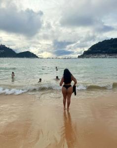 613602849: Chica busca chico en La Coruña