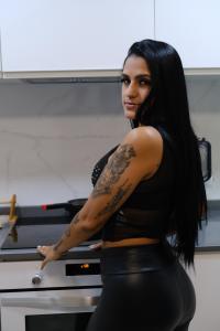 642299825: Chica busca chico en Valencia