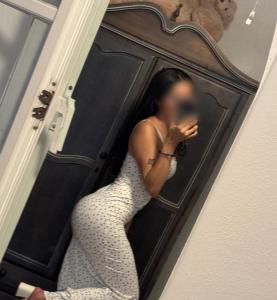 604110524: Chica busca chico en Granada