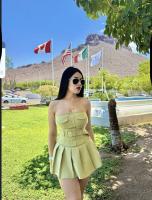 663486749: Chica busca chico en Cádiz