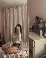 685570637: Chica busca chico en Barcelona