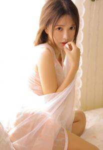 611123099: Chica busca chico en Málaga