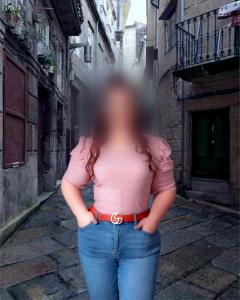 631655806: Chica busca chico en Pontevedra