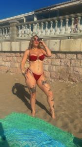 663337146: Chica busca chico en Barcelona