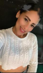 642685775: Chica busca chico en Cádiz