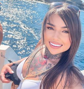 637994852: Chica busca chico en Málaga