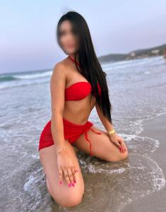631767726: Chica busca chico en Madrid