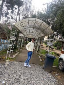 631961425: Chica busca chico en Madrid