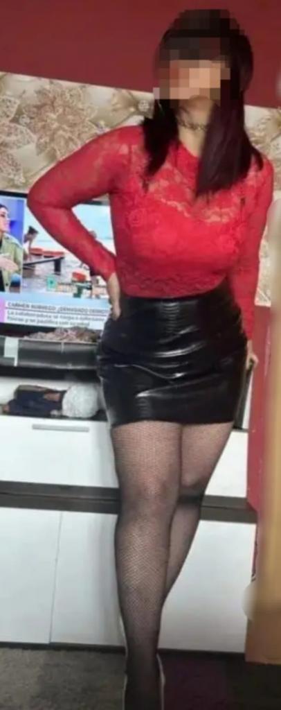 620834078: Chica busca chico en Málaga