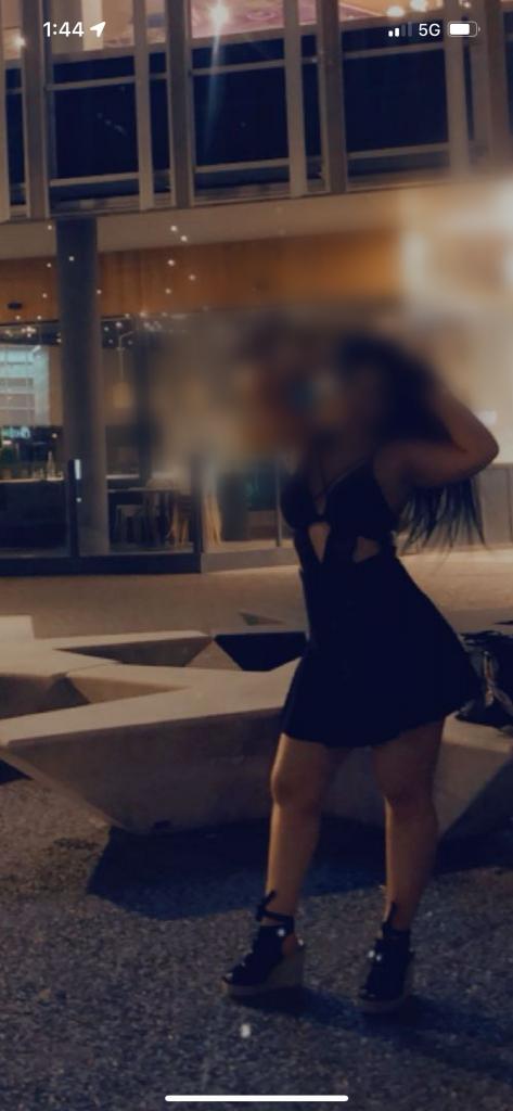 633947719: Chica busca chico en Madrid