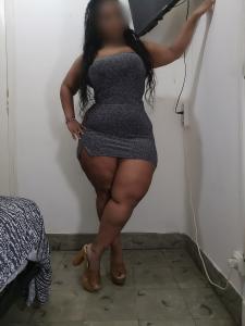 612245890: Chica busca chico en Barcelona