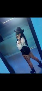 634832178: Chica busca chico en Sevilla