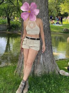 631906429: Chica busca chico en Barcelona