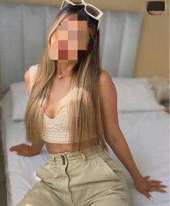 634063177: Chica busca chico en La Coruña