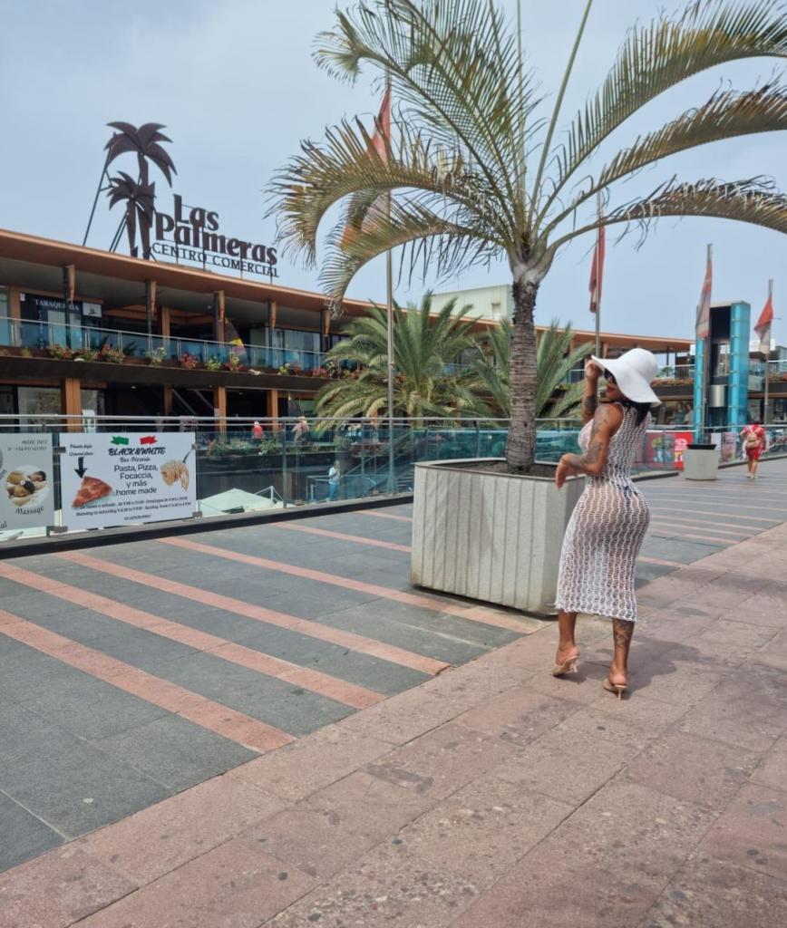 632145620: Transexual en Valencia