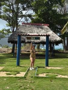 617092836: Chica busca chico en Madrid