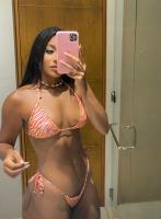 613303058: Chica busca chico en Navarra