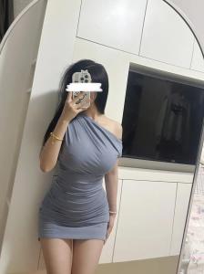 637779828: Chica busca chico en Barcelona