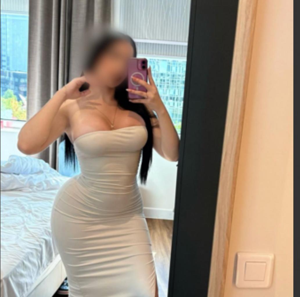 624747953: Chica busca chico en Cádiz