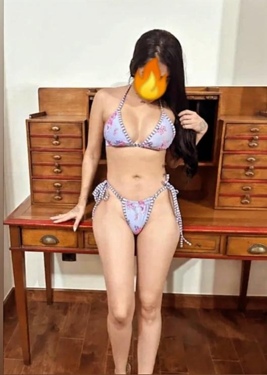 632293976: Chica busca chico en Ibiza