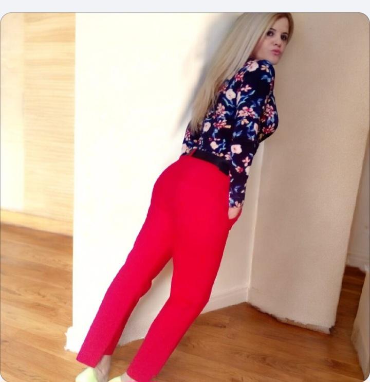 692565260: Chica busca chico en Murcia