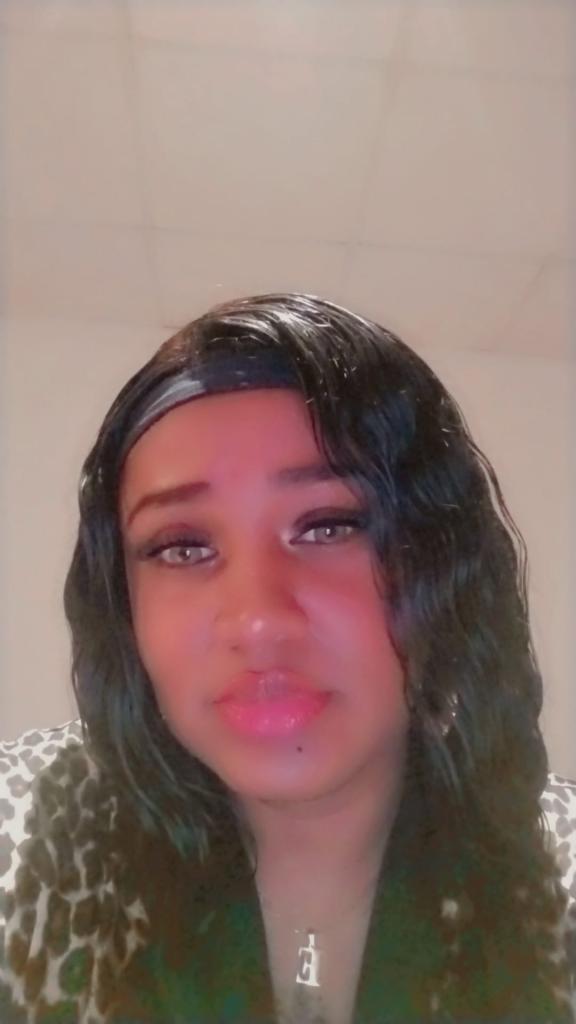 613383365: Chica busca chico en Huelva