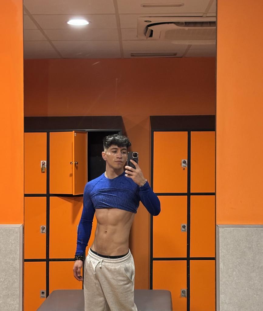 658242000: Chico busca chica en Madrid