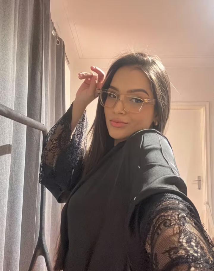 Chica busca chico en Cádiz: 