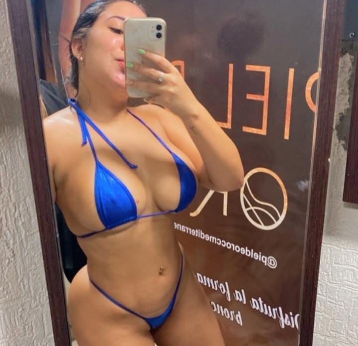 Chica busca chico en Cádiz: 