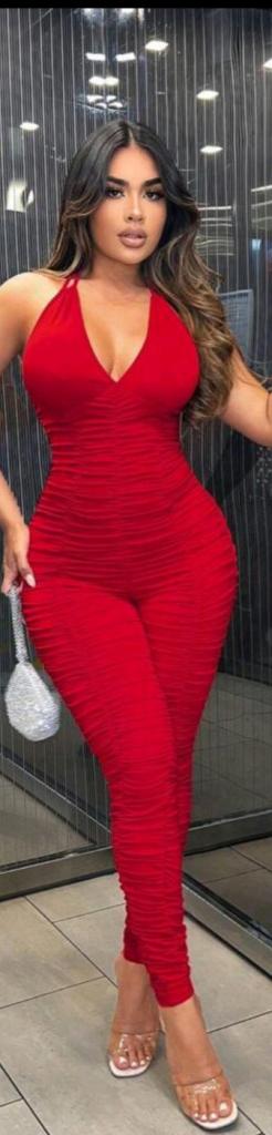 672827917: Chica busca chico en Asturias