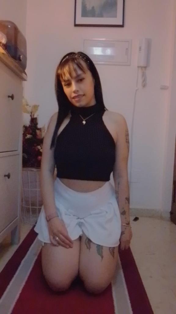 Chica busca chico en Granada: 