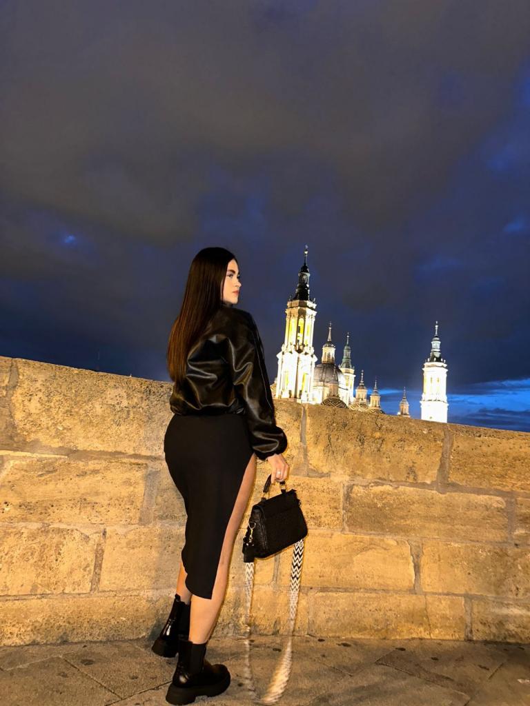 625226595: Chica busca chico en Zaragoza