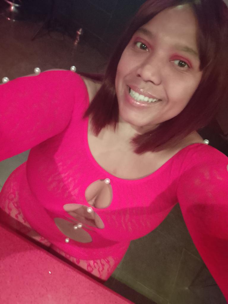 604851213: Chica busca chico en León