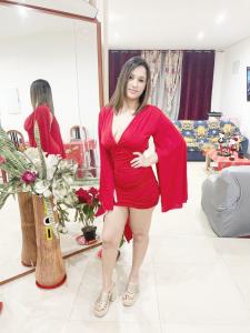 611348436: Chica busca chico en Sevilla