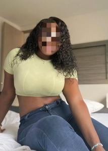 674084203: Chica busca chico en Tenerife