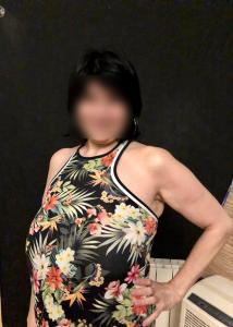 695068255: Chica busca chico en Barcelona