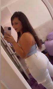 666899746: Chica busca chico en León