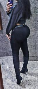 611238987: Chica busca chico en La Coruña